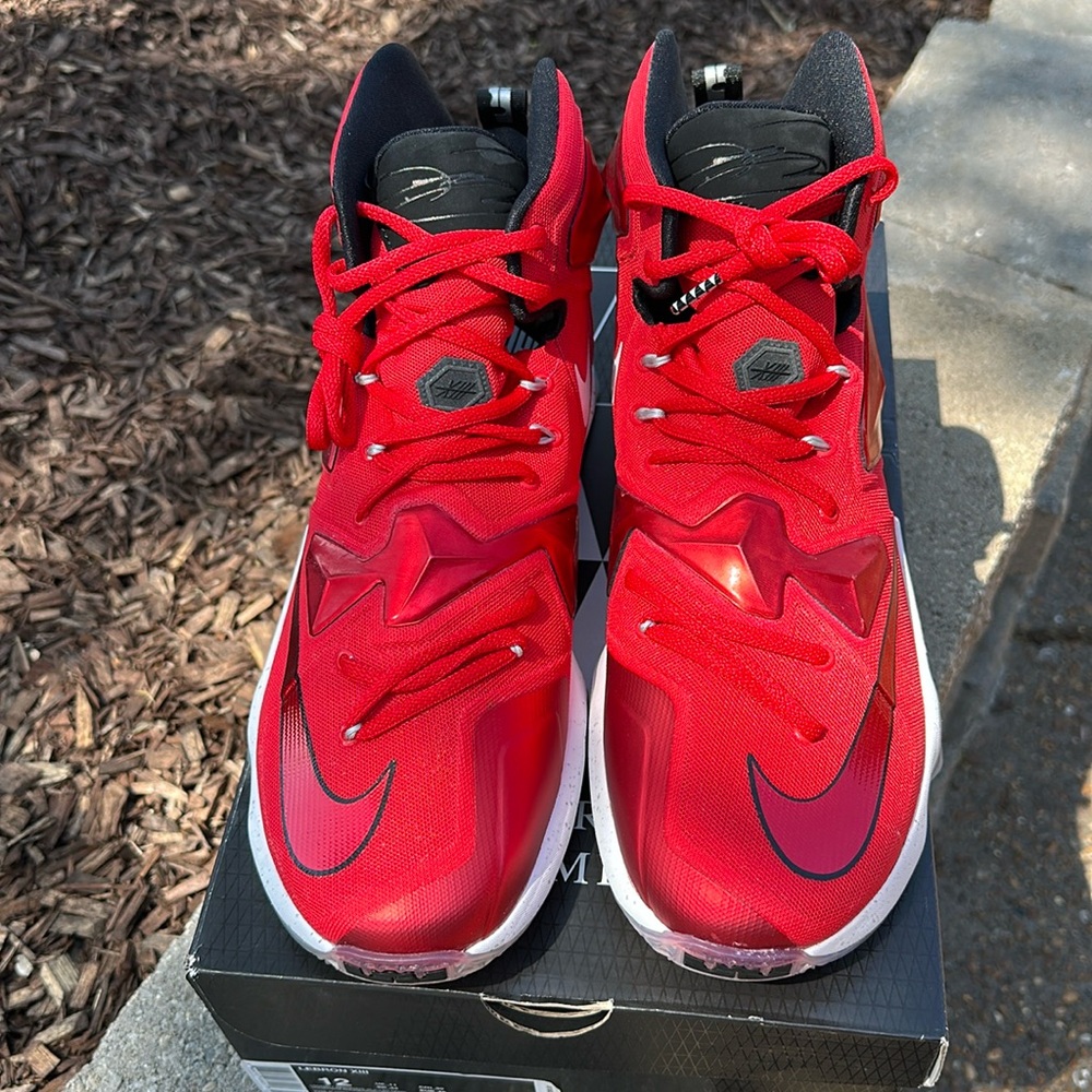 Nike Air Lebron 13 NEW in Box